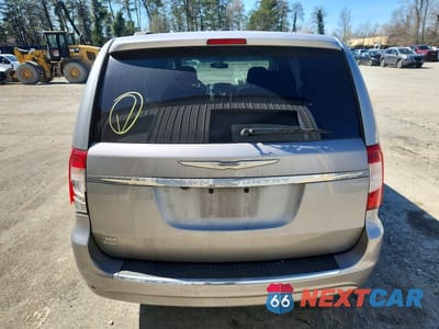 Zdjęcie 6 z 14 samochodu: 2013 CHRYSLER TOWN & COUNTRY TOURING VIN:2C4RC1BG2DR696662 - miniatura