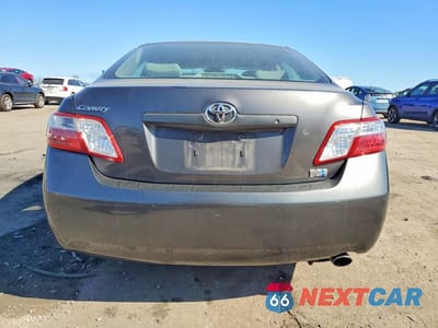 Zdjęcie 6 z 11 samochodu: 2008 TOYOTA CAMRY HYBRID BASE VIN:JTNBB46K183046235 - miniatura