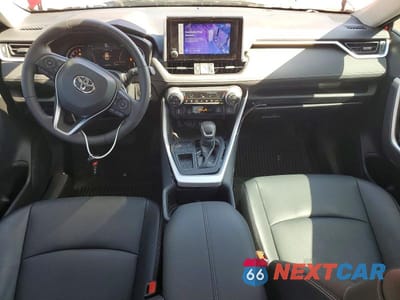 Zdjęcie 8 z 12 samochodu: 2024 TOYOTA RAV4 XLE PREMIUM VIN:2T3C1RFV5RW302667 - miniatura