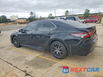 Drugie zdjęcie samochodu z przodu: 2021 TOYOTA CAMRY SE VIN:4T1G11AK1MU448243 - miniatura