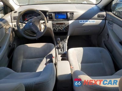 Zdjęcie 8 z 11 samochodu: 2006 TOYOTA COROLLA CE VIN:1NXBR32E16Z644161 - miniatura