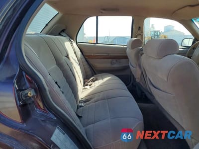 Zdjęcie 10 z 13 samochodu: 1993 MERCURY GRAND MARQUIS GS VIN:2MELM74W9PX615326 - miniatura