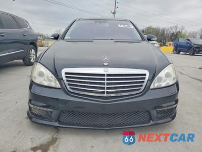 Piąte zdjęcie samochodu w środku: 2008 MERCEDES-BENZ S 550 VIN:WDDNG71X78A153413 - miniatura