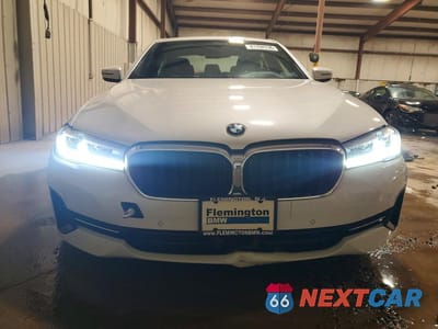 Piąte zdjęcie samochodu w środku: 2023 BMW 5 SERIES 530I XDRIVE XI VIN:WBA13BJ04PWX98349 - miniatura