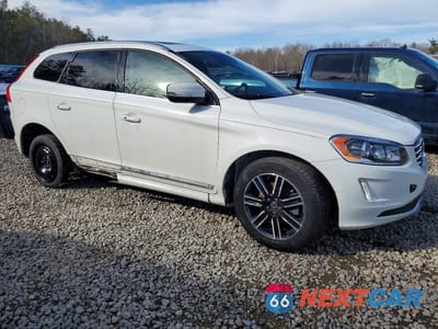 Czwarte zdjęcie samochodu z boku: 2016 VOLVO XC60 T5 PREMIER VIN:YV4612RK3G2849381 - miniatura