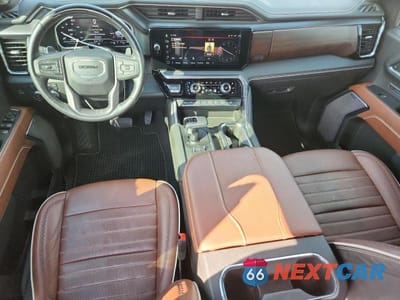 Zdjęcie 8 z 12 samochodu: 2024 GMC SIERRA K1500 DENALI ULTIMATE VIN:1GTUUHE85RZ155025 - miniatura