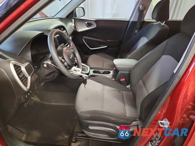 Zdjęcie 7 z 12 samochodu: 2023 KIA SOUL LX VIN:KNDJ23AU6P7886134 - miniatura
