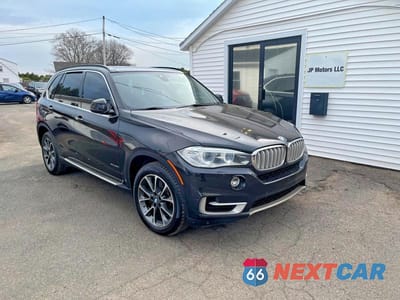 Czwarte zdjęcie samochodu z boku: 2014 BMW X5 XDRIVE50I VIN:5UXKR6C52E0C02548 - miniatura