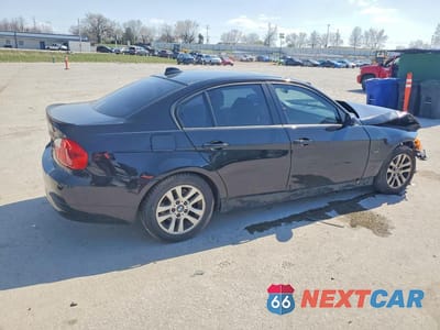 Trzecie zdjęcie samochodu z tyłu: 2007 BMW 328 XI SULEV VIN:WBAVC73557KP33346 - miniatura