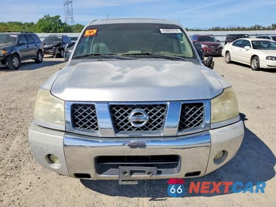 Piąte zdjęcie samochodu w środku: 2005 NISSAN TITAN XE VIN:1N6AA07A95N521113 - miniatura