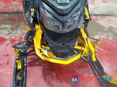 Zdjęcie 9 z 10 samochodu: 2025 SKIDOO MX Z X-RS E-TEC 850R VIN:2BPSMVSA6SV000004 - miniatura