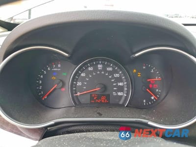 Zdjęcie 9 z 12 samochodu: 2015 KIA SORENTO LX VIN:5XYKTDA75FG595286 - miniatura