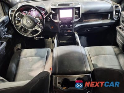 Zdjęcie 8 z 12 samochodu: 2022 RAM 2500 BIG HORN VIN:3C6UR5DL5NG131511 - miniatura