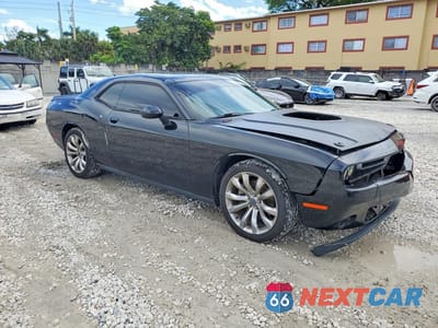 Czwarte zdjęcie samochodu z boku: 2015 DODGE CHALLENGER SXT VIN:2C3CDZAT7FH816792 - miniatura
