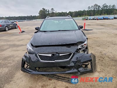 Piąte zdjęcie samochodu w środku: 2018 SUBARU IMPREZA PREMIUM VIN:4S3GTAB69J3712777 - miniatura
