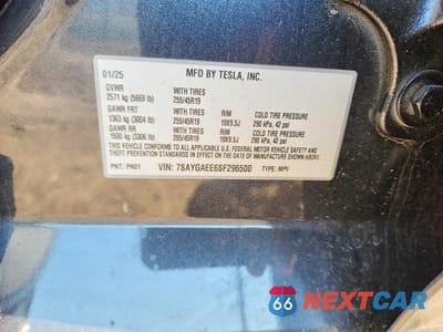Zdjęcie 12 z 12 samochodu: 2025 TESLA MODEL Y VIN:7SAYGAEE6SF296500 - miniatura