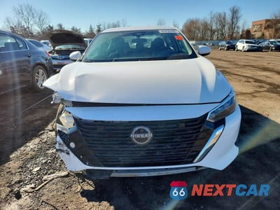 Piąte zdjęcie samochodu w środku: 2024 NISS SENTRA SV VIN:3N1AB8CV3RY217360 - miniatura