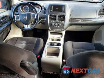 Zdjęcie 8 z 13 samochodu: 2015 DODGE GRAND CARAVAN SXT VIN:2C4RDGCG6FR509621 - miniatura