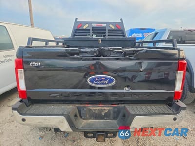 Zdjęcie 6 z 12 samochodu: 2017 FORD F350 SUPER DUTY VIN:1FT8W3DT1HEF46960 - miniatura
