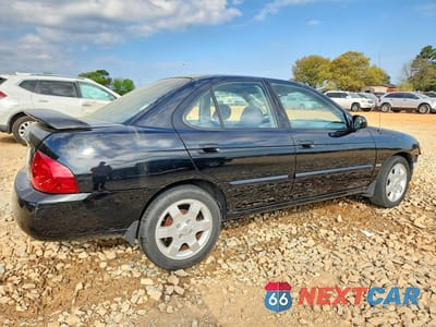 Trzecie zdjęcie samochodu z tyłu: 2005 NISS SENTRA 1.8S VIN:3N1CB51D35L528375 - miniatura