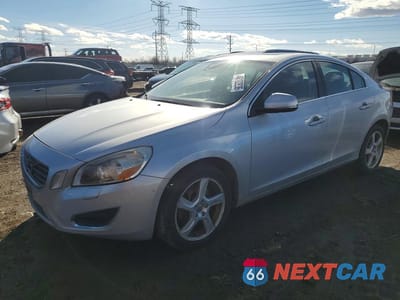 2012 VOLVO S60 T5 YV1622FS5C2033958 - główne zdjęcie licytacji z USA - miniatura