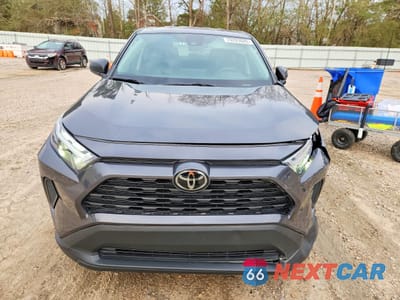 Piąte zdjęcie samochodu w środku: 2024 TOYOTA RAV4 LE VIN:2T3F1RFV5RW444336 - miniatura