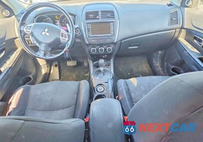 Zdjęcie 8 z 11 samochodu: 2013 MITSUBISHI OUTLANDER SPORT SE VIN:4A4AR4AU3DE019131 - miniatura