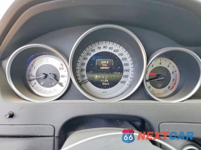 Zdjęcie 9 z 12 samochodu: 2014 MERCEDES-BENZ C 250 VIN:WDDGF4HB5EG237114 - miniatura