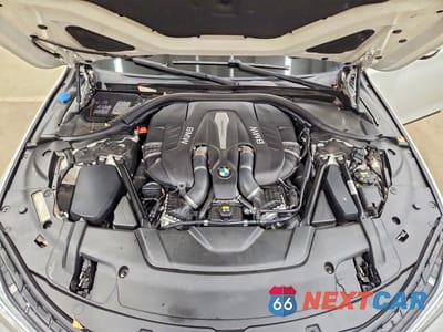 Zdjęcie 11 z 11 samochodu: 2018 BMW 750 XI VIN:WBA7F2C55JB238347 - miniatura