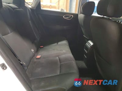 Zdjęcie 10 z 12 samochodu: 2016 NISSAN SENTRA SR VIN:3N1AB7AP2GY257215 - miniatura