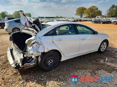 Trzecie zdjęcie samochodu z tyłu: 2013 HYUNDAI SONATA GLS VIN:5NPEB4AC6DH550585 - miniatura