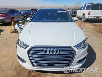 Piąte zdjęcie samochodu w środku: 2019 AUDI A3 PREMIUM VIN:WAUAUGFF2KA097290 - miniatura