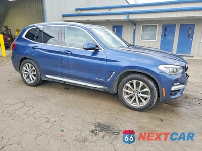 Czwarte zdjęcie samochodu z boku: 2018 BMW X3 XDRIVE30I VIN:5UXTR9C57JLA13893 - miniatura