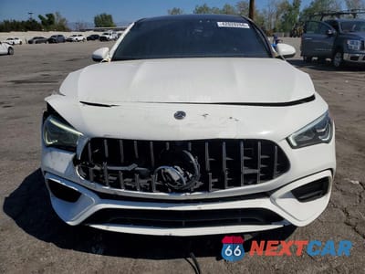 Piąte zdjęcie samochodu w środku: 2021 MERCEDES BENZ CLA 45 AMG VIN:W1K5J5DBXMN131401 - miniatura