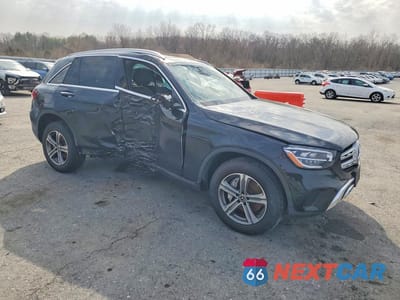 Czwarte zdjęcie samochodu z boku: 2022 MERCEDES-BENZ GLC 300 4MATIC VIN:W1N0G8EB2NV348812 - miniatura