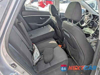 Zdjęcie 10 z 11 samochodu: 2015 HYUNDAI ELANTRA GT BASE VIN:KMHD35LH6FU239380 - miniatura