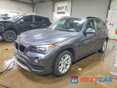 2013 BMW X1 XDRIVE28I WBAVL1C53DVR86222 - główne zdjęcie licytacji z USA - miniatura