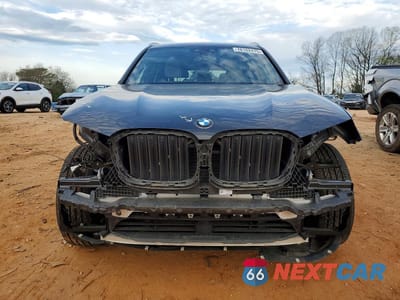Piąte zdjęcie samochodu w środku: 2019 BMW X3 SDRIVE30I VIN:5UXTR7C56KLR44422 - miniatura