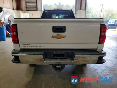 Zdjęcie 6 z 11 samochodu: 2017 CHEVROLET SILVERADO C2500 HEAVY DUTY VIN:1GC1CUEY1HF247327 - miniatura