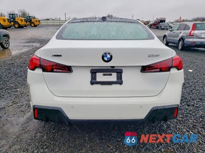 Zdjęcie 6 z 11 samochodu: 2026 BMW 228XI VIN:WBA23GG09T7U19715 - miniatura