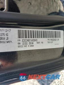 Zdjęcie 12 z 12 samochodu: 2019 CHRYSLER 300 S VIN:2C3CCABT3KH518186 - miniatura