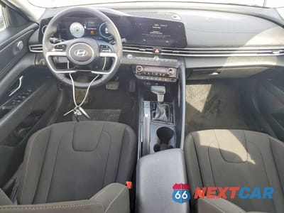Zdjęcie 8 z 12 samochodu: 2025 HYUNDAI ELANTRA SEL SPORT VIN:KMHLM4DG3SU971064 - miniatura