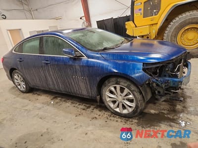 Czwarte zdjęcie samochodu z boku: 2019 CHEVROLET MALIBU LT VIN:1G1ZD5STXKF189264 - miniatura