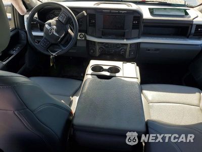 Zdjęcie 8 z 11 samochodu: 2024 FORD F250 SUPER DUTY VIN:1FT8W2BAXRED70293 - miniatura
