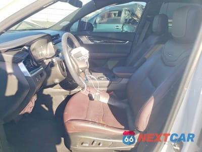 Zdjęcie 7 z 14 samochodu: 2022 CADILLAC XT6 PREMIUM LUXURY VIN:1GYKPCRS2NZ132524 - miniatura