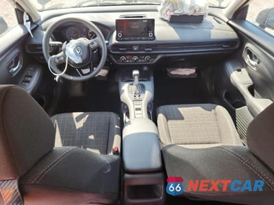 Zdjęcie 8 z 14 samochodu: 2025 HONDA HR-V LX VIN:3CZRZ1H38SM717242 - miniatura