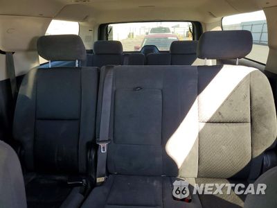 Zdjęcie 10 z 13 samochodu: 2009 CHEVROLET SUBURBAN C1500 LS VIN:1GNFC160X9R171210 - miniatura