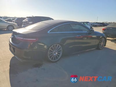 Trzecie zdjęcie samochodu z tyłu: 2021 MERCEDES-BENZ E 450 VIN:W1K1J5JB4MF155996 - miniatura