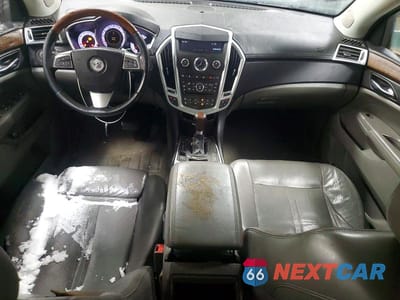 Zdjęcie 8 z 12 samochodu: 2010 CADILLAC SRX PERFORMANCE COLLECTION VIN:3GYFNEEY4AS558946 - miniatura