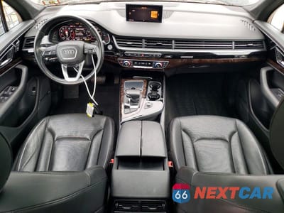 Zdjęcie 8 z 12 samochodu: 2017 AUDI Q7 PRESTIGE VIN:WA1VAAF73HD037930 - miniatura